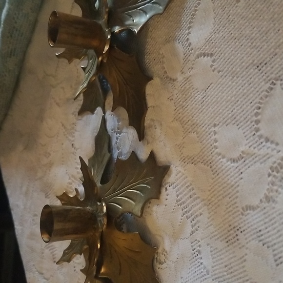 Vintage Brass Leaf Candlestick Holder-Made in India-Set of 2 - Picture 11 of 11